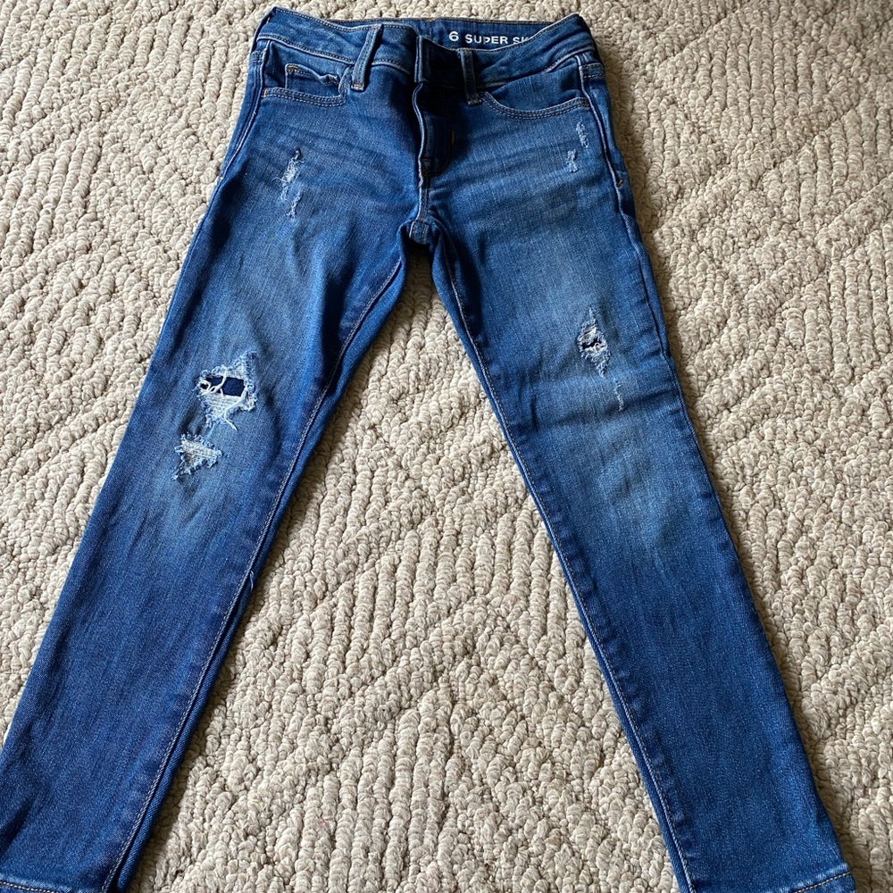 Little girls skinny Gap jeans